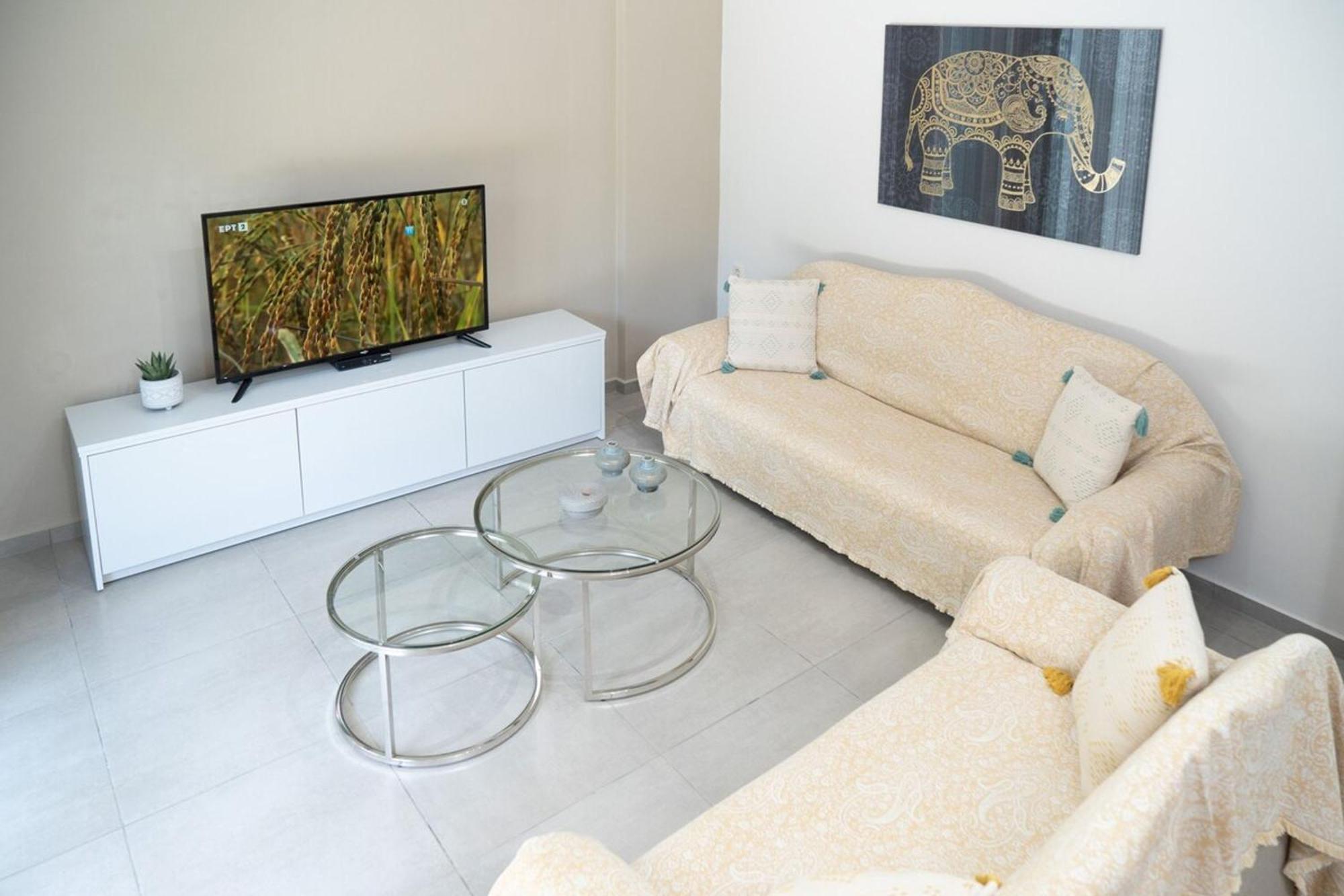 Villa Emily In Countryside Chrissi Akti Chania Exterior foto